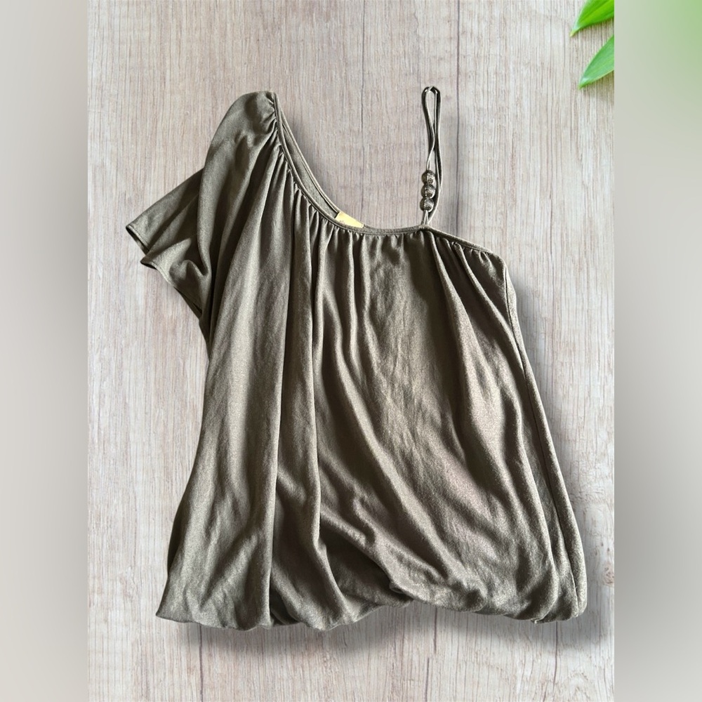 Ella Moss Grey/metallic One-Shoulder Short Sleeve Top